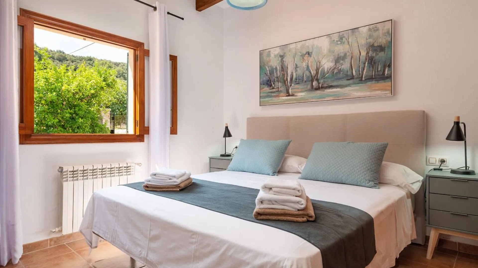 بيت للعطل Villa Pont Roma With Pool, Mountain Views & Aircon بويينسا