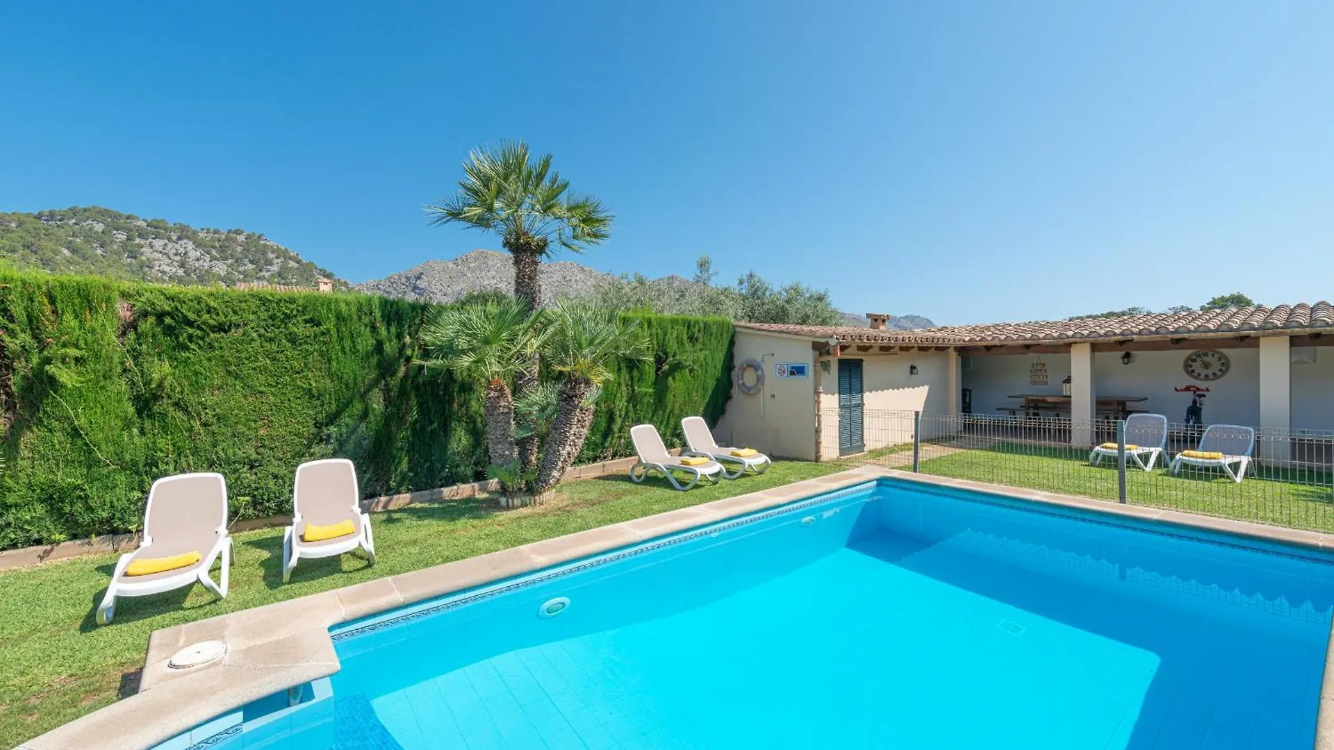 بيت للعطل Villa Pont Roma With Pool, Mountain Views & Aircon بويينسا